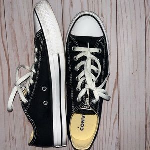 Black low top Converse